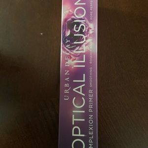 Two Urban Decay primers
